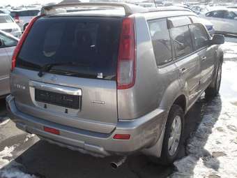 2001 Nissan X-Trail Pics