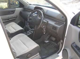 2001 Nissan X-Trail Pictures