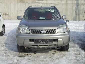 2001 Nissan X-Trail Photos