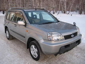 2001 Nissan X-Trail Photos