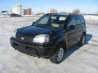 2001 Nissan X-Trail Photos