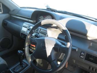 2001 Nissan X-Trail Pictures