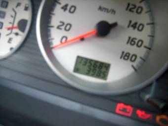 2001 Nissan X-Trail Photos