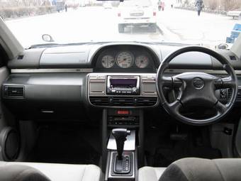 2001 Nissan X-Trail Wallpapers
