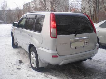 2001 Nissan X-Trail Pictures