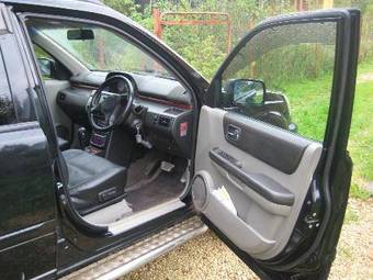 2001 Nissan X-Trail Wallpapers