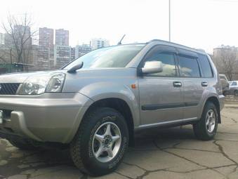 2001 Nissan X-Trail Photos
