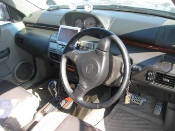 2001 Nissan X-Trail Pictures