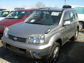 2001 Nissan X-Trail Photos