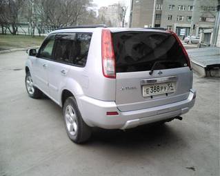 2001 Nissan X-Trail Images