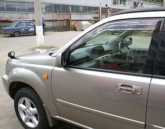 2001 Nissan X-Trail Photos