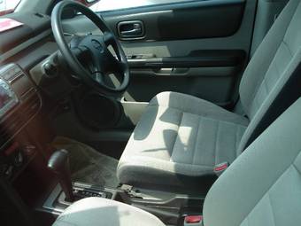 2001 Nissan X-Trail Photos