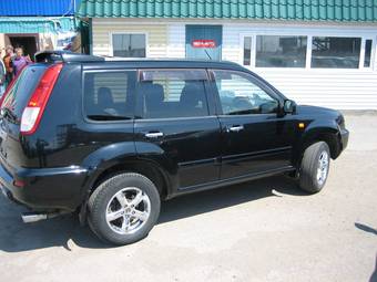 2001 Nissan X-Trail Photos