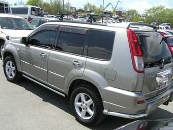 2001 Nissan X-Trail Photos