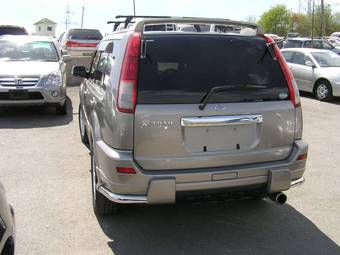 2001 Nissan X-Trail Photos