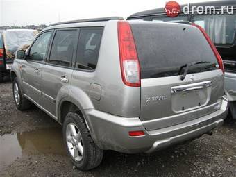 2001 Nissan X-Trail Pictures