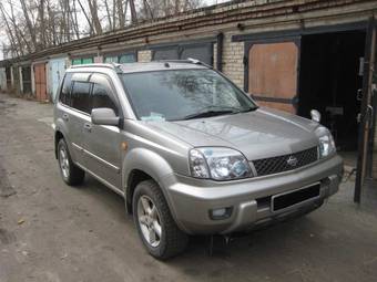 2001 Nissan X-Trail Images