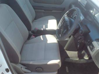 2001 Nissan X-Trail Photos