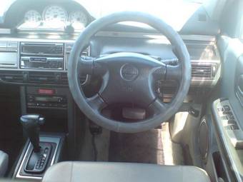 2001 Nissan X-Trail Pictures