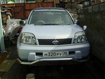 2001 Nissan X-Trail Photos