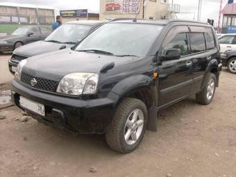 2001 Nissan X-Trail Photos