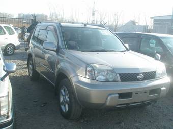 2001 Nissan X-Trail Photos