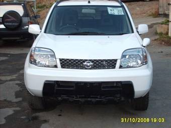 2001 Nissan X-Trail Photos