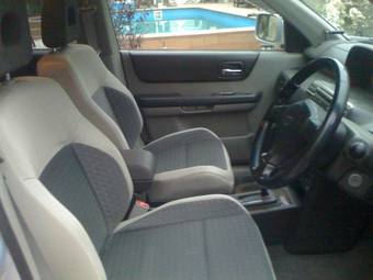 2001 Nissan X-Trail Pics