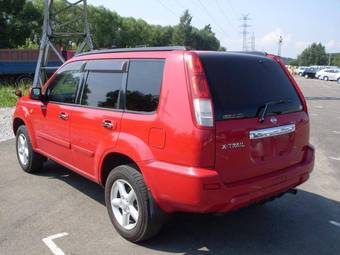 2001 Nissan X-Trail Photos