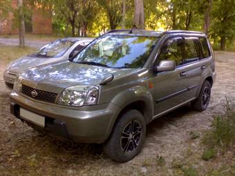 2001 Nissan X-Trail Photos