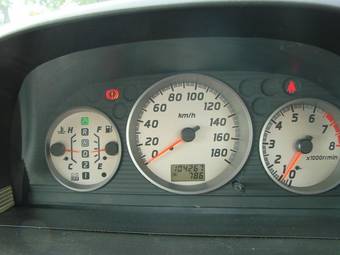 2001 Nissan X-Trail Photos