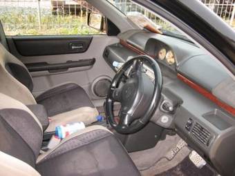 2001 Nissan X-Trail Pictures