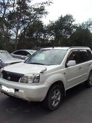 2001 Nissan X-Trail Photos