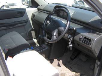 2001 Nissan X-Trail Pictures