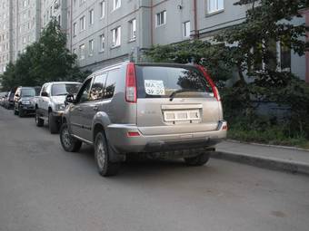 2001 Nissan X-Trail Photos