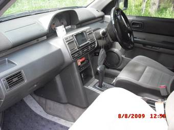 2001 Nissan X-Trail Photos
