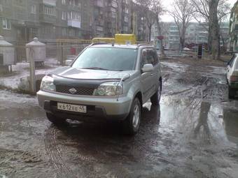 2001 Nissan X-Trail Photos