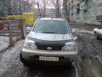 2001 Nissan X-Trail Photos