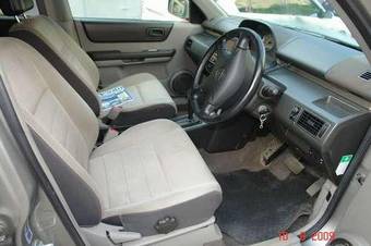 2001 Nissan X-Trail Photos