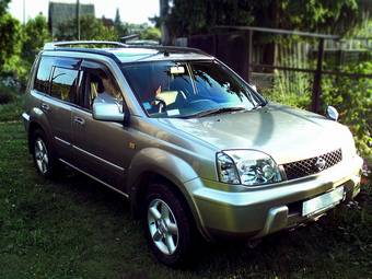 2001 Nissan X-Trail Photos