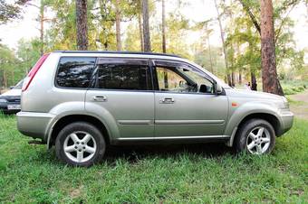 2001 Nissan X-Trail Photos