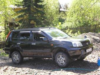 2001 Nissan X-Trail Photos