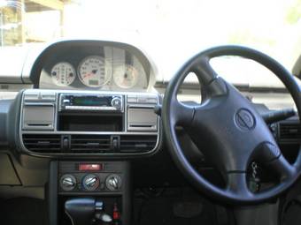 2001 Nissan X-Trail Pictures