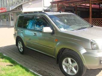 2001 Nissan X-Trail Photos