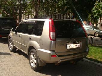 2001 Nissan X-Trail Pictures