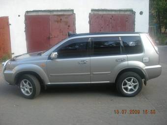 2001 Nissan X-Trail Pictures