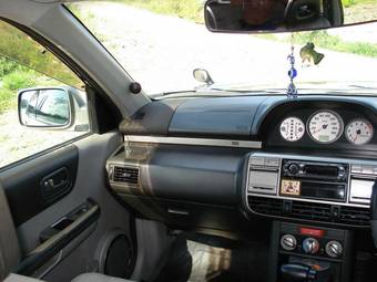 2001 Nissan X-Trail Pictures