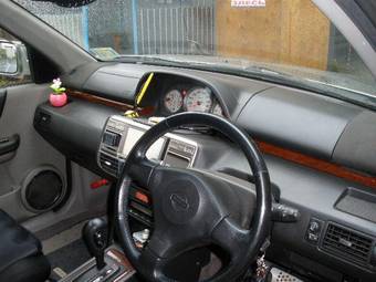 2001 Nissan X-Trail Photos