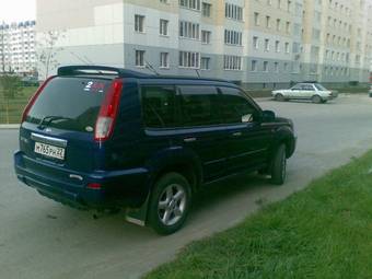 2001 Nissan X-Trail Photos