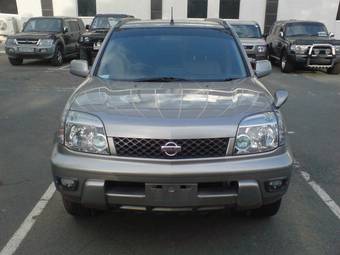 2001 Nissan X-Trail Photos